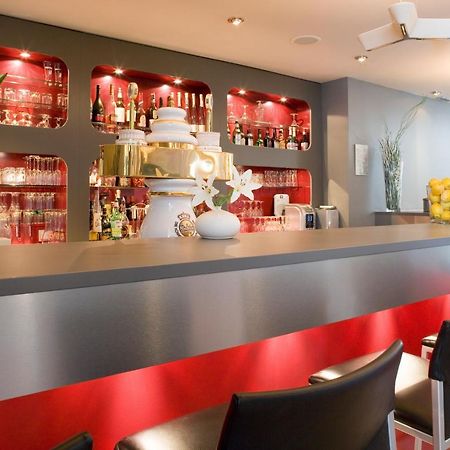 Mercure Airport Hotel Berlin Tegel Restaurant foto